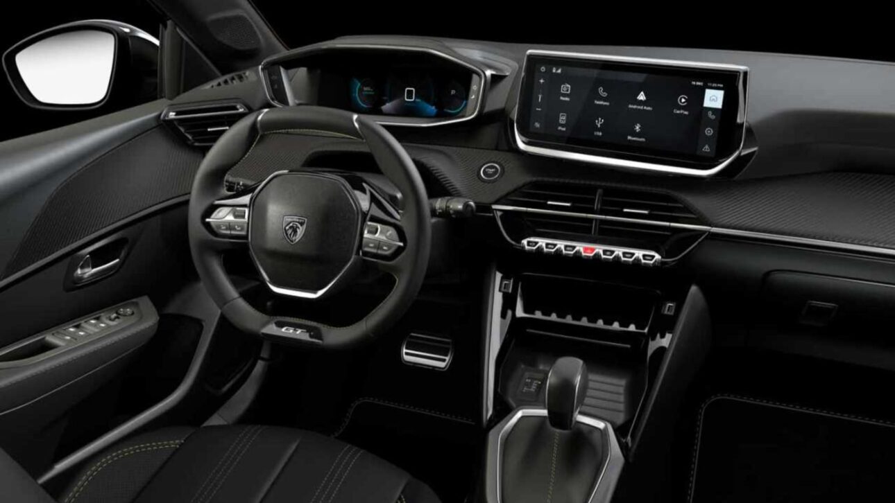 Peugeot 208 dashboard telefoonhouder montage